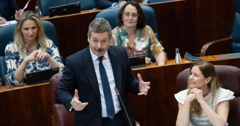 Declaraciones institucionales sobre el calor en las aulas