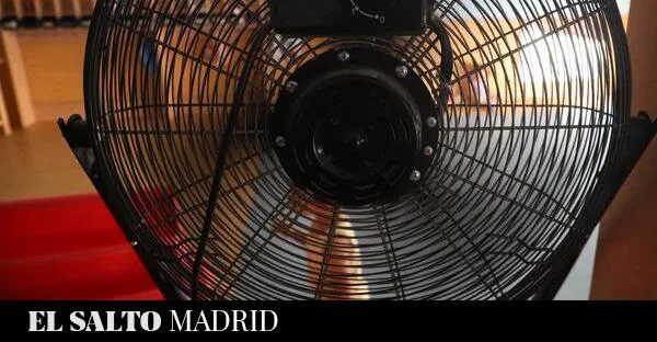 Imagen de El Salto Diario sobre centros educativos sin climatizar en Madrid.
