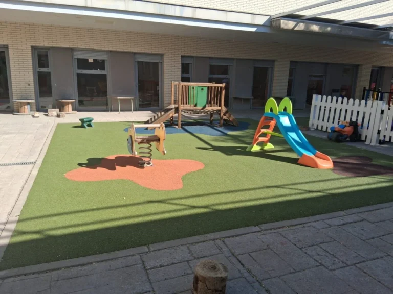 El Ayuntamiento anuncia 2,3 millones para mejorar 40 escuelas infantiles